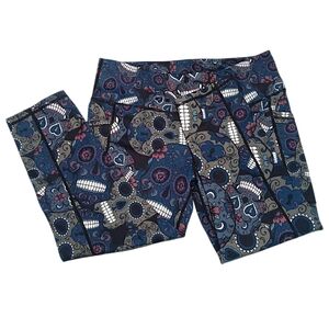 CVG Midnight Skull Capri Leggings